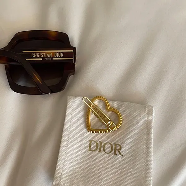 Kẹp Tóc Nữ Dior Barrette Gold Tone Metal And White Crystals J'adior Màu Vàng