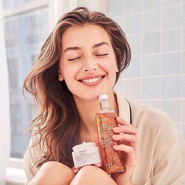 Nước Hoa Hồng Fresh Rose Deep Hydration Facial Toner Cân Bằng Da 250ml - Mỹ phẩm - Vua Hàng Hiệu