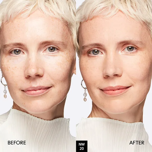 Phấn Phủ MAC Studio Fix Powder Plus Foundation Màu NW20, 15g