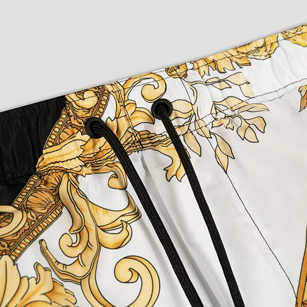 Quần Short Nam Versace Black & White Logo Baroque Printed 1006004 1A07233 5B070 Phối Màu