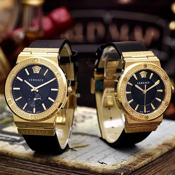 Set Đồng Hồ Unisex Versace Greca Logo Màu Vàng Gold