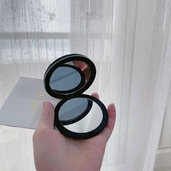 Set Son Dior 999 Và Dior 100 Minisize + Gương Vỏ Da - Son Môi - Vua Hàng Hiệu