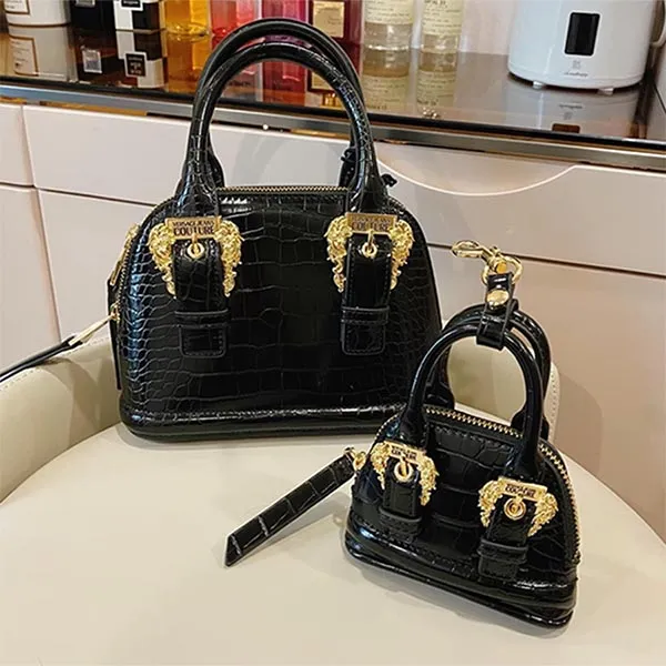 Set Túi Xách Nữ Versace Jeans Couture Range Sketch Bags - Across Body Bag Màu Đen