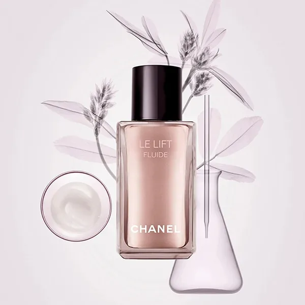 Chanel SUBLIMAGE LE FLUIDE ULTIMATE SKIN REVITALISATION 美容化妝品 健康及美容  皮膚護理 面部 面部護理 Carousell
