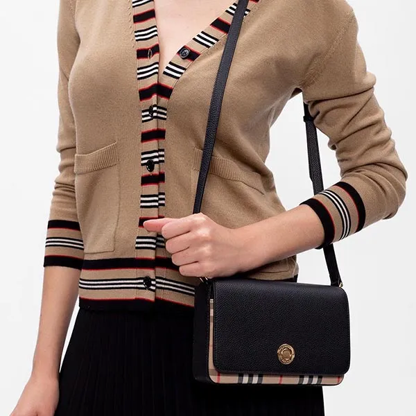 Túi Đeo Chéo Nữ Burberry Small Leather And Vintage Check Crossbody Bag Black 8023226 Màu Đen - Túi xách - Vua Hàng Hiệu