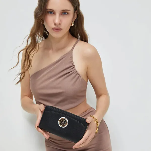 Ví Nữ Lyn Ursa Long Wallets LL23CWF006 Màu Đen