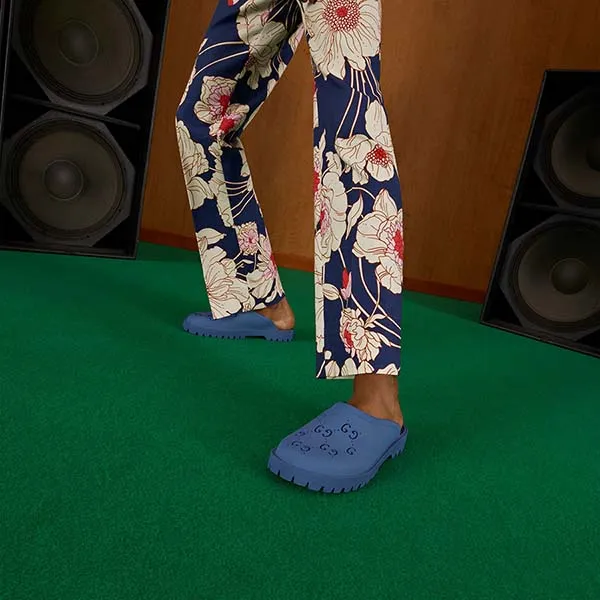 Dép Nam Gucci GG Elea Perforated Mule Blouffer Washed Indigo Màu Xanh Blue Size 39 - Dép - Vua Hàng Hiệu