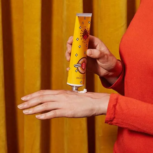 Kem Dưỡng Tay L'Occitane Shea Golden Light Hand Cream 150ml - Mỹ phẩm - Vua Hàng Hiệu