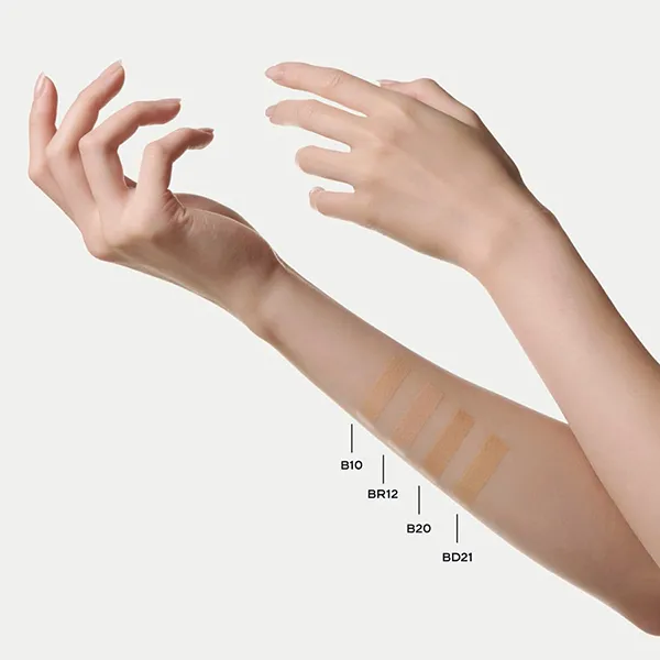 Kem Nền Chanel Les Beiges Water-Fresh Complexion Touch Tone B20, 20ml