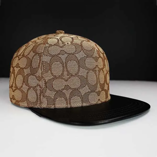 Mũ Coach Signature Jacquard Flat Brim Hat CH408 Màu Be Đen