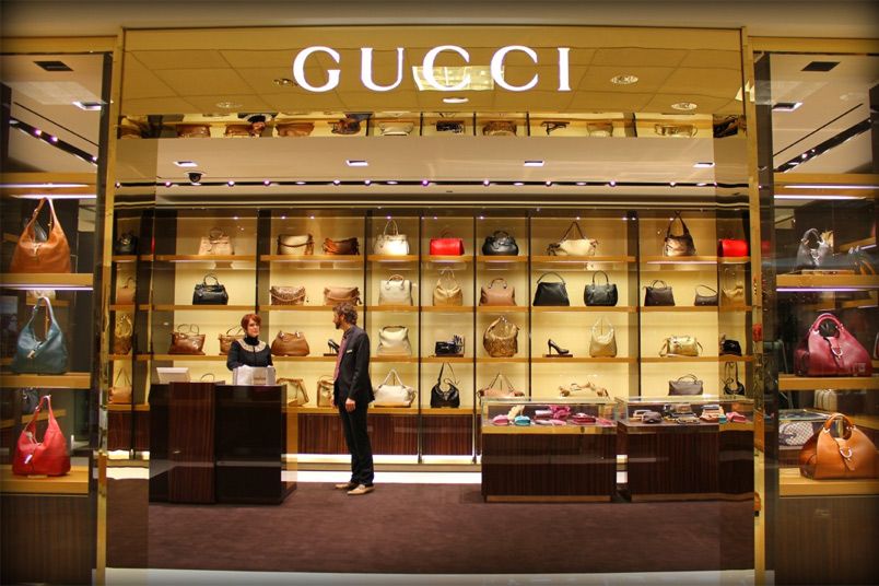 Top 10 dép Gucci nam chính hãng bán chạy nhất hiện nay  - 1