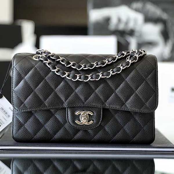 Mua Túi Đeo Chéo Nữ Chanel Classic Small Handbag Màu Đen - Chanel - Mua Tại  Vua Hàng Hiệu H088190