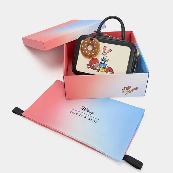 Túi Xách Nữ Charles & Keith CNK Judy Hopps Boxy Satchel 51210025 Màu Đen Trắng