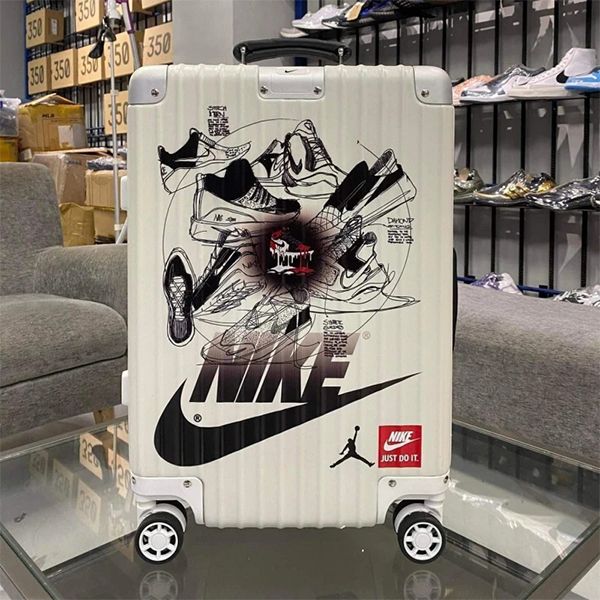 Vali Nike Jordan Sneaker Silhouette White Màu Trắng Size 22inch - 2