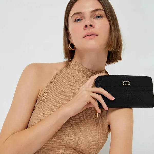 Ví Nữ Lyn Prive Crisp Long Wallets LL23CWS016 Màu Đen