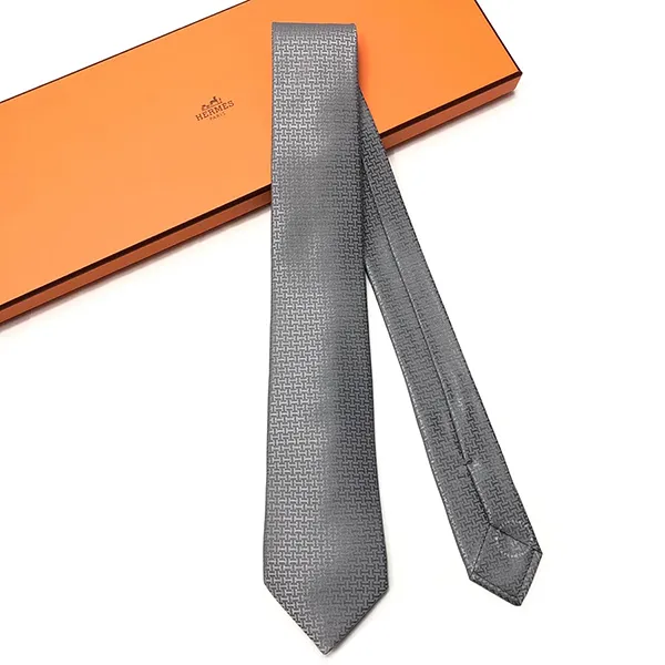 Cà Vạt Nam Hermès Upside Down Gris Màu Ghi