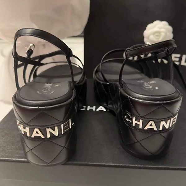 Dép Sandal Nữ Chanel Letter Logo Quilted Platform Sandals Màu Đen Size 38 - 4