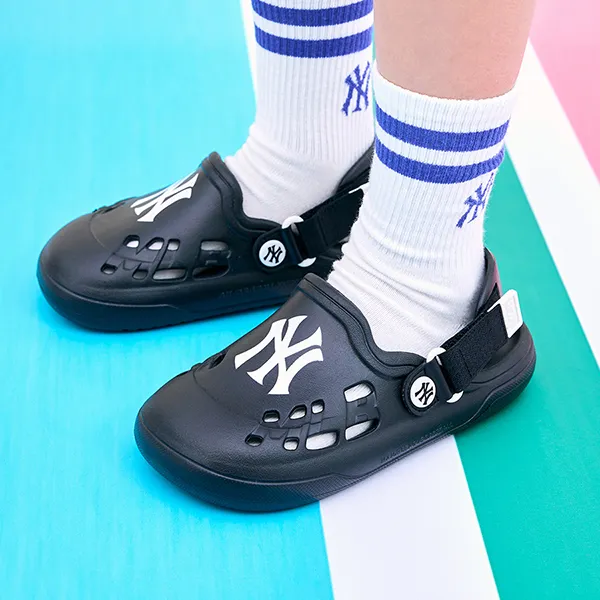 Dép Sục Trẻ Em MLB Clog Chunky Bouncer New York Yankees 7ASDB0633-50BKS Màu Đen