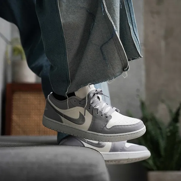 Giày Thể Thao Nike Air Jordan 1 Low Light Steel Grey Sail White DV0426-012 Màu Trắng Xám Size 39