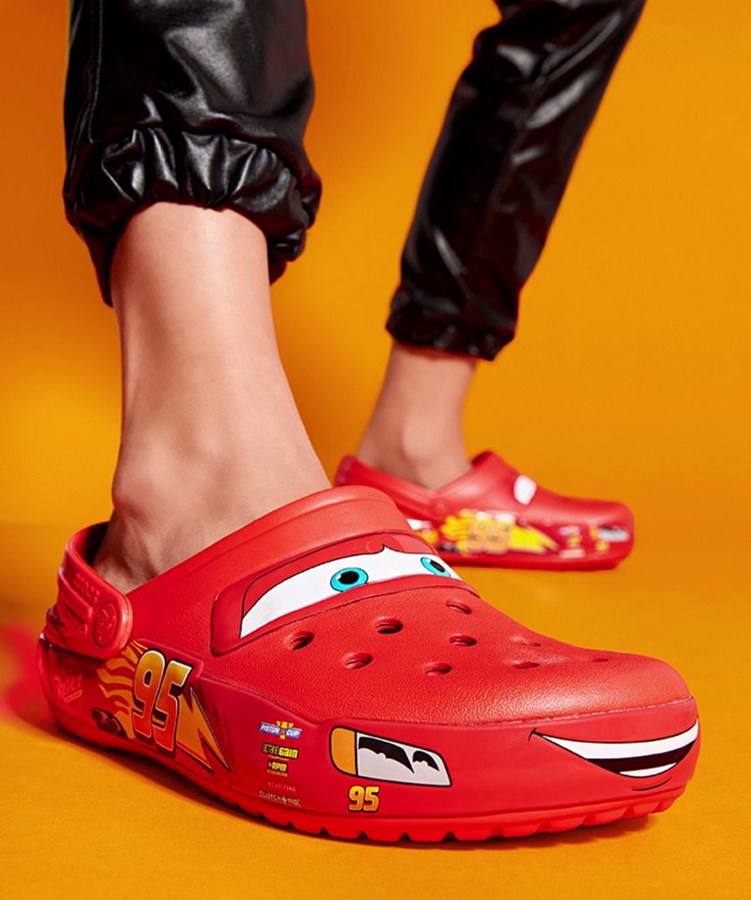 Top 10 hãng giày dép Crocs nổi tiếng hot trend năm 2023-8