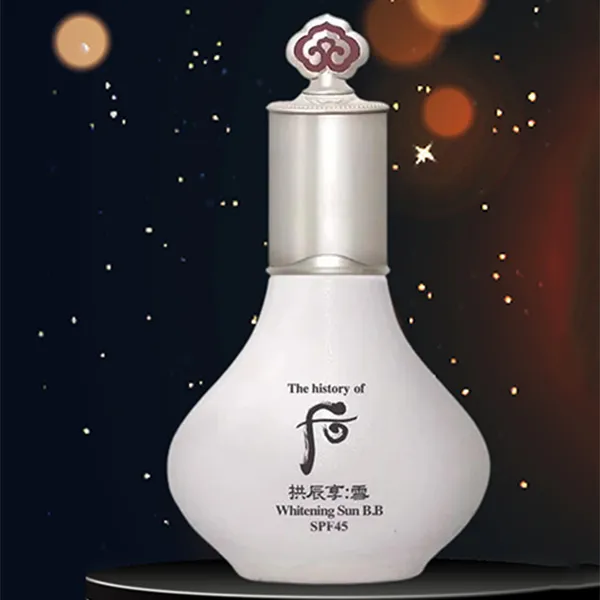 Kem Nền Trang Điểm Whoo Radiant White Sun BB SPF45/PA+++ 40ml