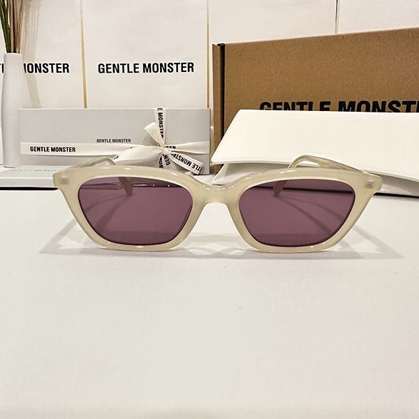 Kính Mát Unisex Gentle Monster Loti IC1 Sunglasses Màu Tím Be - 3
