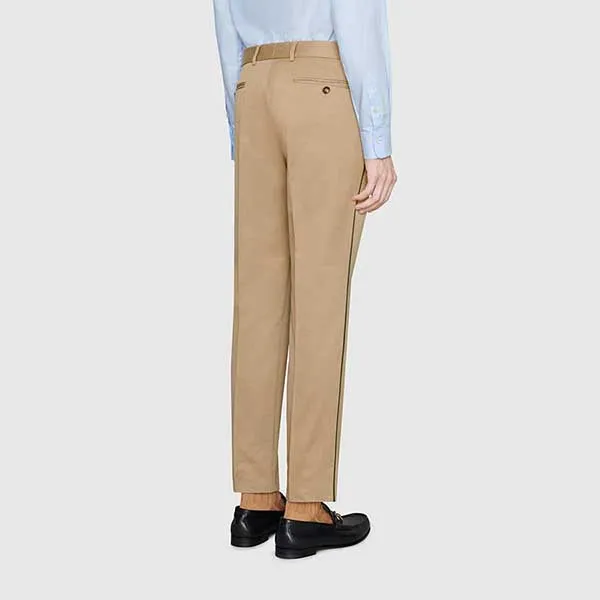 Quần Dài Nam Gucci GG Cotton 60s Trousers With Web Màu Kaki