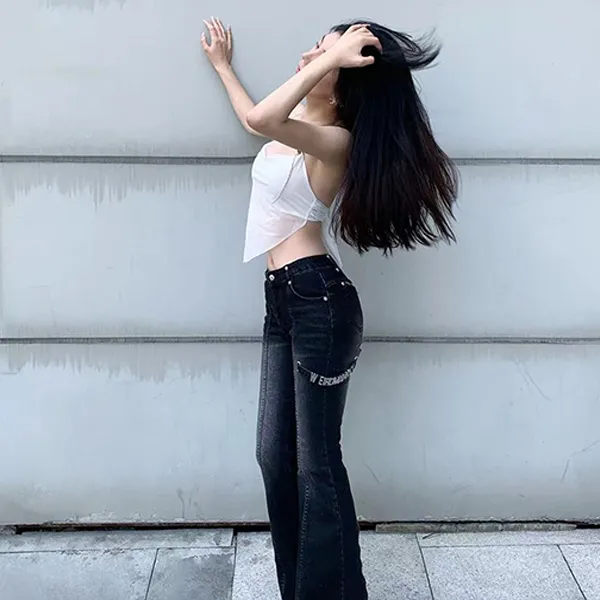 Quần Jean Nữ Weird Market Tight Bell Bottom Jeans Màu Đen
