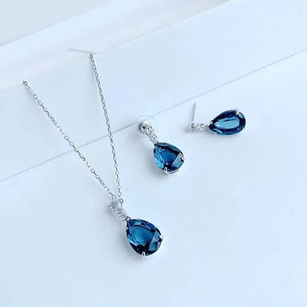 Set Dây Chuyền + Khuyên Tai Nữ Swarovski Vintage Necklace And Drop Pierced Earring Màu Xanh Bạc