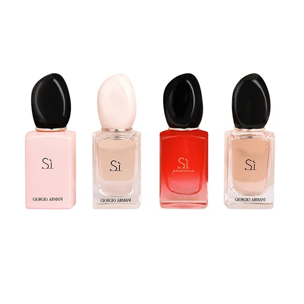 Set Nước Hoa Nữ Giorgio Armani Sì Travel Exclusive Set 4 Món (4x7ml)
