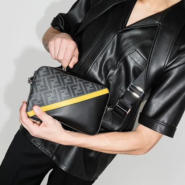 Túi Đeo Chéo Fendi Camera Case Bag Zucca Coated Canvas and Leather Màu Đen - Túi xách - Vua Hàng Hiệu