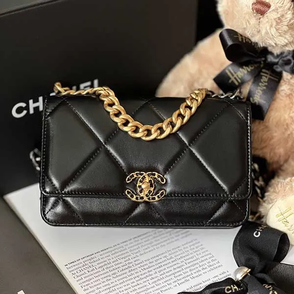 Túi xách Chanel classic caviar wallet on chain  WOC  logo CC vàng  Én  shop hàng hiệu