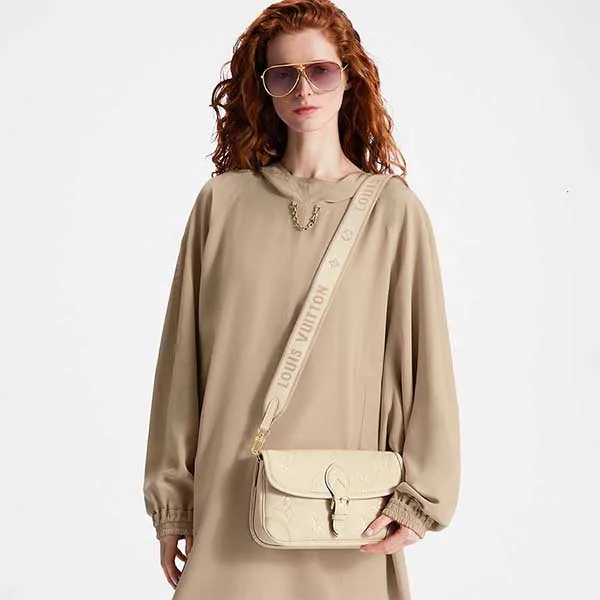 Túi Đeo Chéo Nữ Louis Vuitton LV M46388 Diane Bag Màu Trắng Kem - Túi xách - Vua Hàng Hiệu