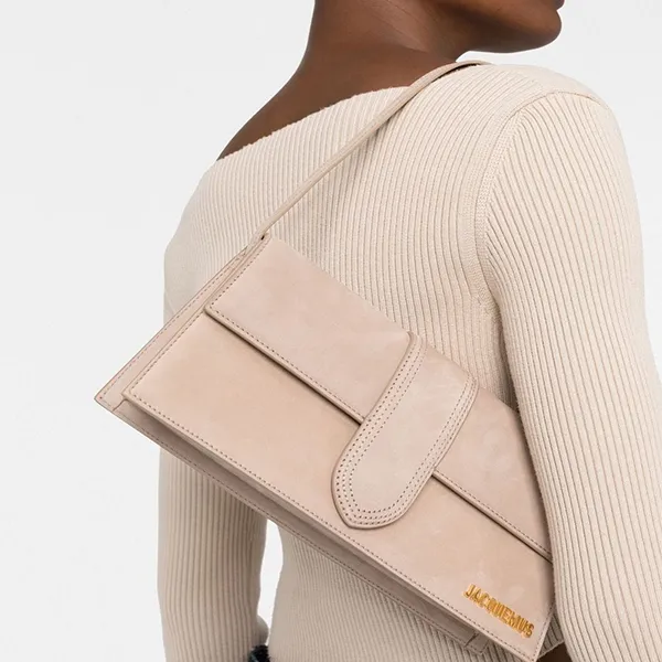 Túi Đeo Vai Nữ Jacquemus Le Grand Bambino Leather Shoulder Bag Màu Nâu Nhạt