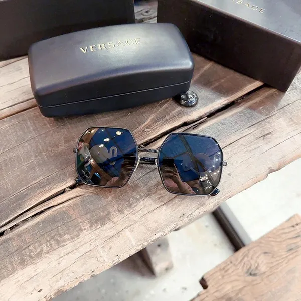 Kính Mát Nữ Versace Women's Black Sunglasses VE2248-126187 Màu Xám Đen
