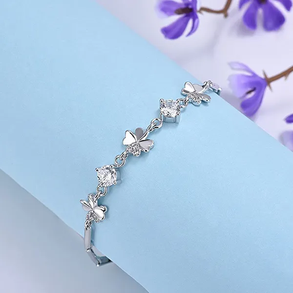Vòng Đeo Tay Nữ LiLi Jewelry Mạ Bạch Kim Đính Đá CZ Cỏ 4 Lá LILI_612672 Màu Trắng Bạc - Trang sức - Vua Hàng Hiệu