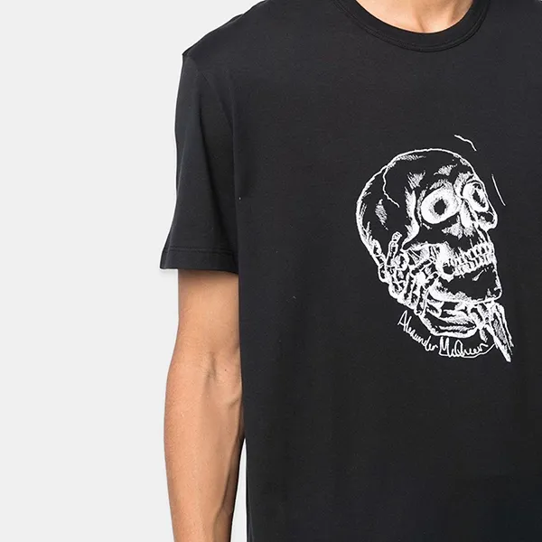 Áo Phông Nam Alexander McQueen Skull T-Shirt 687715QSZ87 Màu Đen Size XS