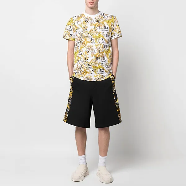 Áo Phông Versace Jeans Couture Baroque-Print T-Shirt 74GAH6S0JS161G03 Màu Trắng Họa Tiết Size S - Thời trang - Vua Hàng Hiệu