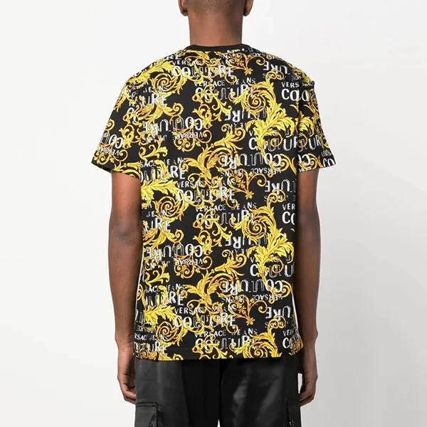 Áo Phông Versace Jeans Couture Baroque-Print T-Shirt 74GAH6S0JS161G89 Màu Đen Họa Tiết Size S
