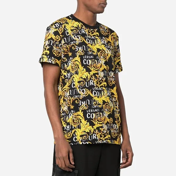 Áo Phông Versace Jeans Couture Baroque-Print T-Shirt 74GAH6S0JS161G89 Màu Đen Họa Tiết Size S