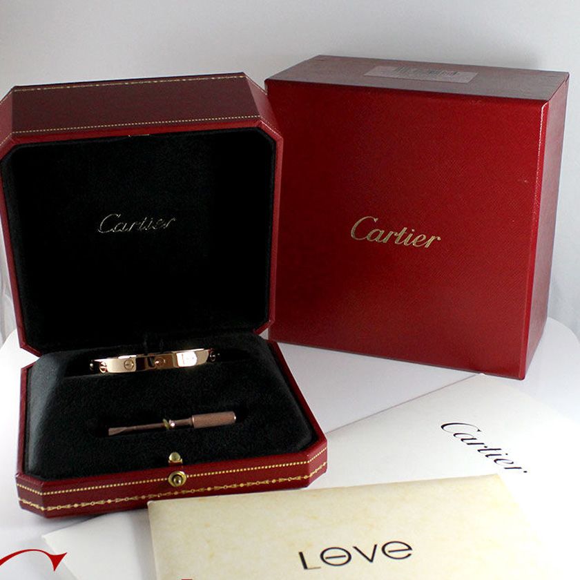 6 cách phân biệt trang sức Cartier thật giả bằng mắt thường-3