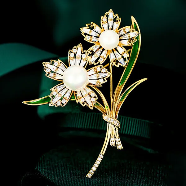 Cài Áo Nữ Meri Cao Cấp Blooming Daisy BR540 Màu Vàng