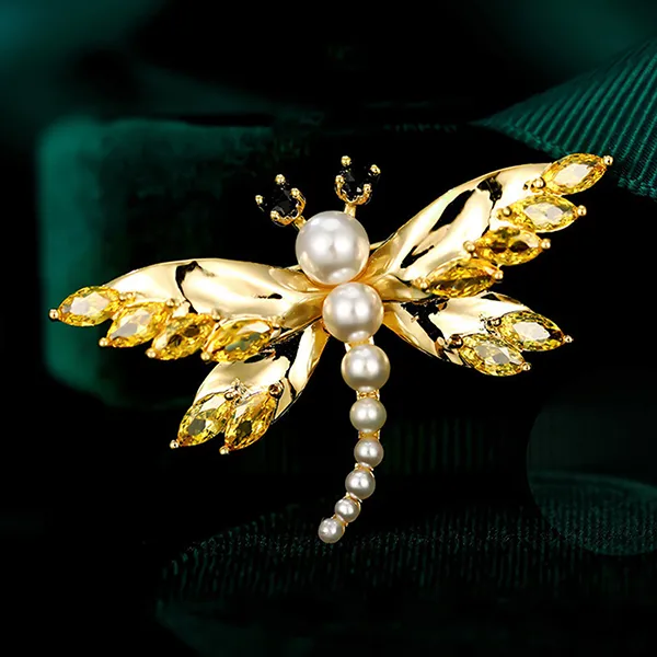 Cài Áo Nữ Meri Cao Cấp Little Golden DragonFly BR536-V Màu Vàng