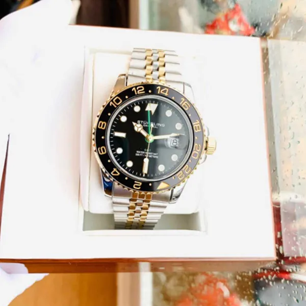 Đồng Hồ Nam Stuhrling Original Aqua-Diver Quartz 3968 Màu Đen Vàng