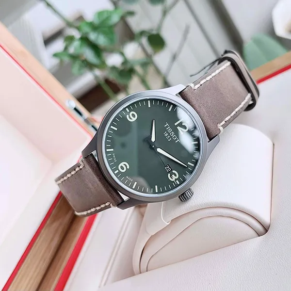 Đồng Hồ Nam Tissot Gent XL Quartz T137.410.16.041.00 Màu Nâu Xanh