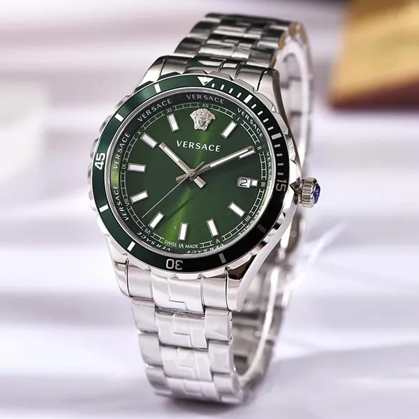 Đồng Hồ Nam Versace Hellenyium Men's Watch VE3A01022 Màu Xanh Green