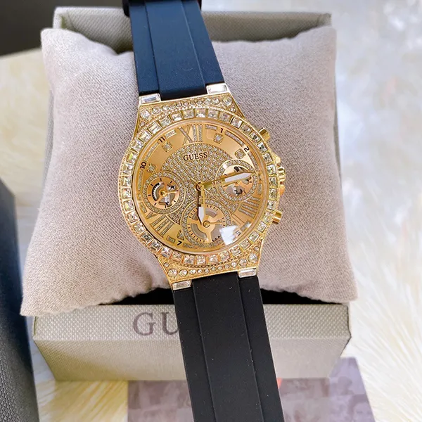Đồng Hồ Nữ Guess Gold Tone Case Black Silicone Watch GW0257L1 Màu Đen Vàng
