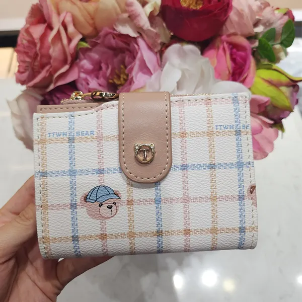 Ví Nữ TTWN BEAR TT2439 Trắng Kẻ Size M