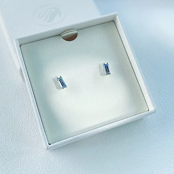 Khuyên Tai Nữ Swarovski Stilla Stud Earrings Baguette Cut, Blue, Rhodium Plated 5639132 Màu Xanh