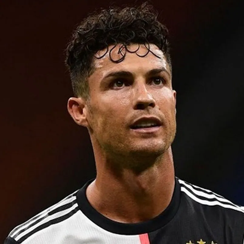 5 khoảnh khắc khó quên của Ronaldo trên sân bóng trong năm 2017